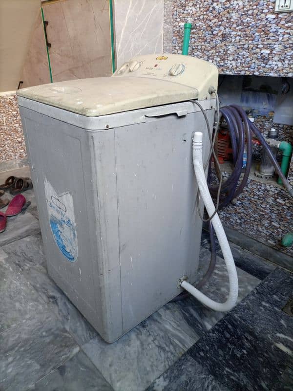 Air Cooler with Stand + Washing Machine in good working condition 2