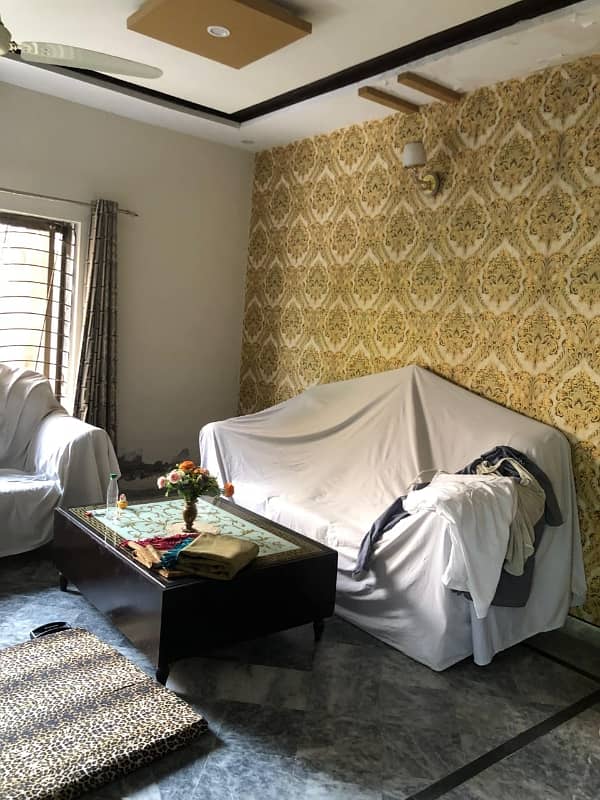 10 Marla Lower Portion Sami Furnished Available In Sunny Park Society Near Pcsir Phase 2 Ac Install 2