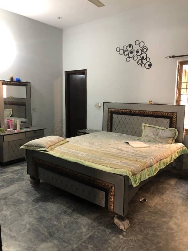 10 Marla Lower Portion Sami Furnished Available In Sunny Park Society Near Pcsir Phase 2 Ac Install 6