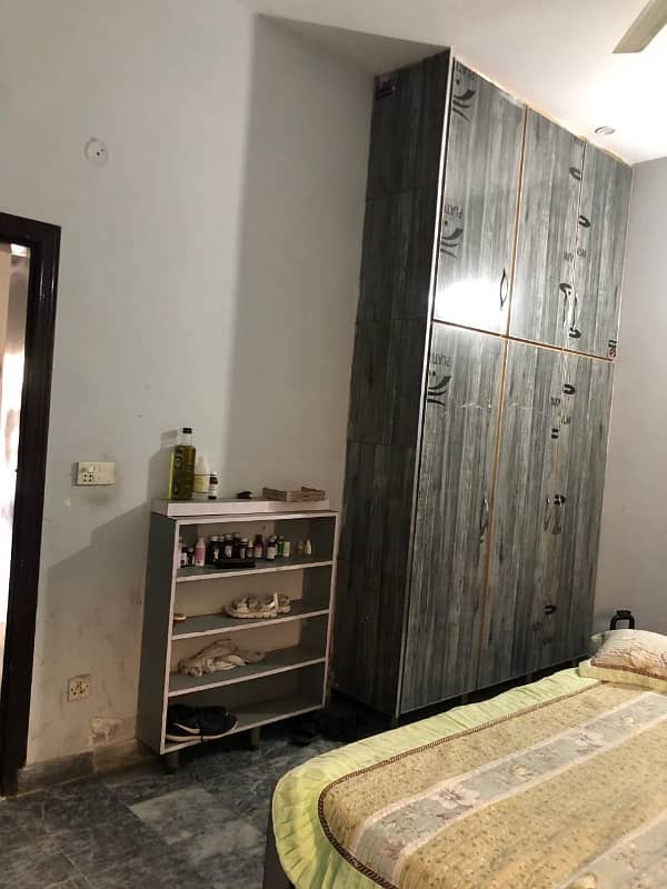 10 Marla Lower Portion Sami Furnished Available In Sunny Park Society Near Pcsir Phase 2 Ac Install 8