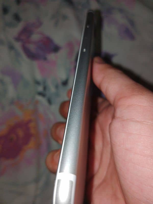 iphone 7 plus mint condition 2