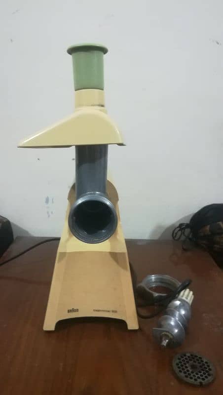 Braun meat grinder 0