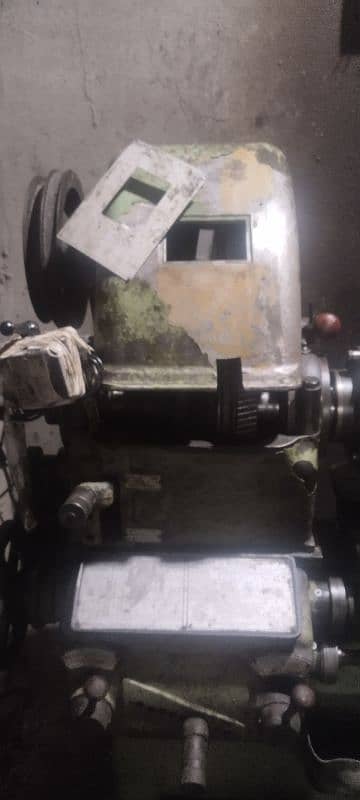 lathe machine 8