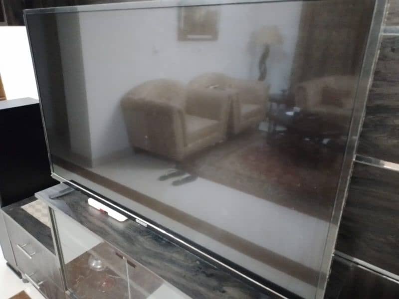 Orient lad tv 5