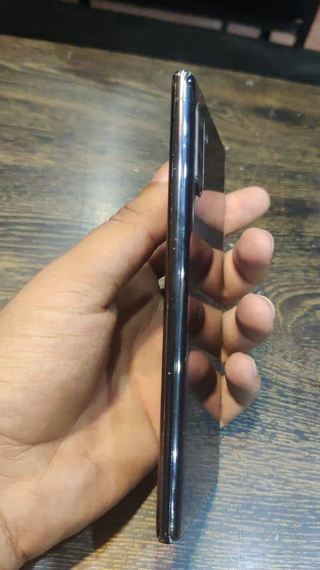12/ 256 gb Samsung note 10 all okay single sim no any fault all clear 5