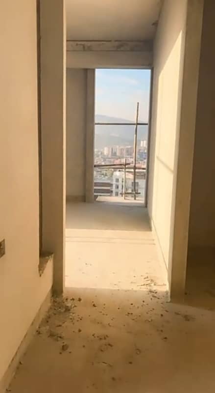 Luxury 2 Bed Corner Apartment Old Booking With Margalla and F-9 Park View Prime Investment Opportunity 6