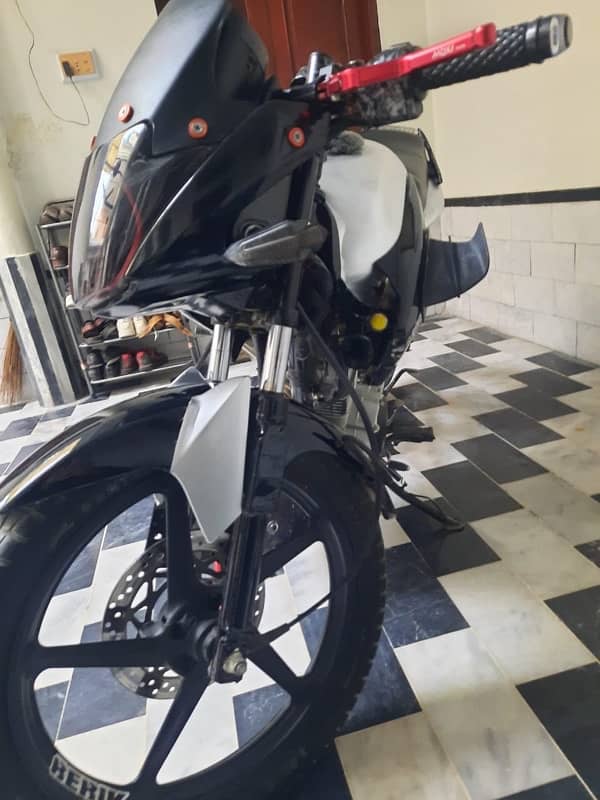 yamaha ybr125 g 4