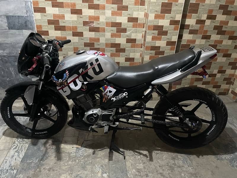yamaha ybr125 g 7