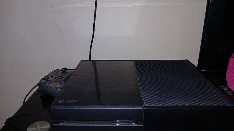 Xbox One, Console Only, Needs to be Repaired. 1