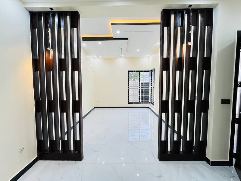 5.4 Marla Beautiful Marden Design House For Sale in D-Block 1