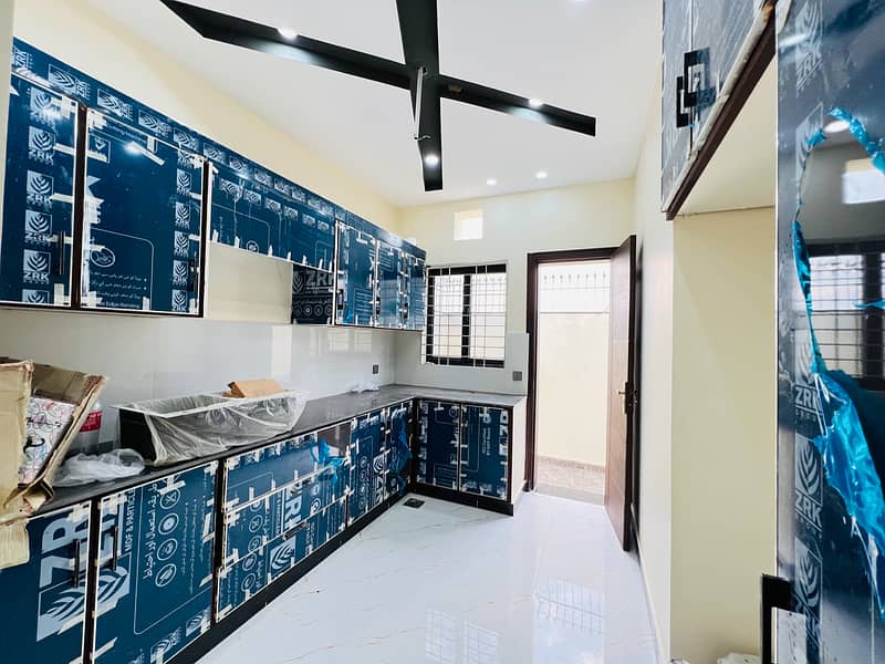 5.4 Marla Beautiful Marden Design House For Sale in D-Block 4