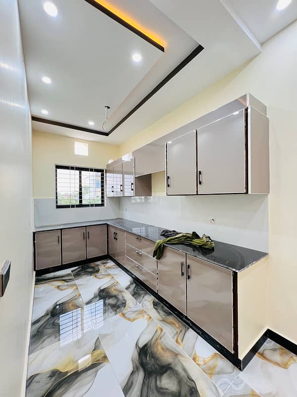 5.4 Marla Beautiful Marden Design House For Sale in D-Block 9