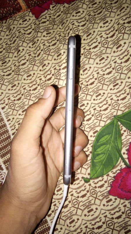 iphone 6s with power bank 10000mph 3