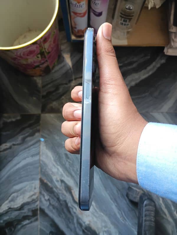 (pirmahal) Realme with box 4+4/128 6