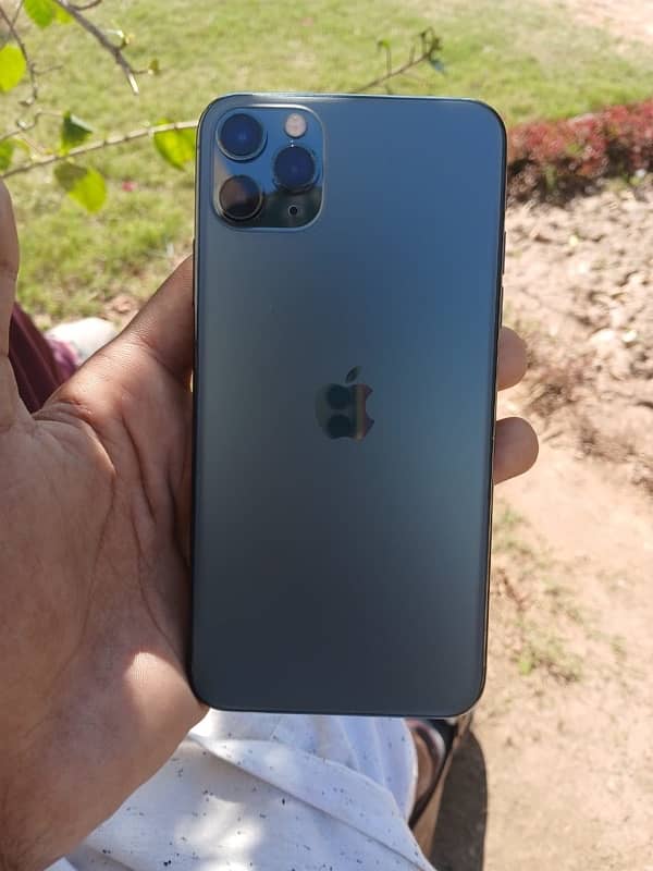 IPhone 11 pro max 0