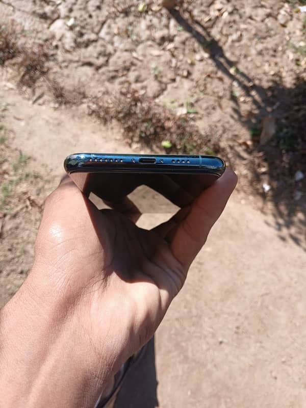 IPhone 11 pro max 6