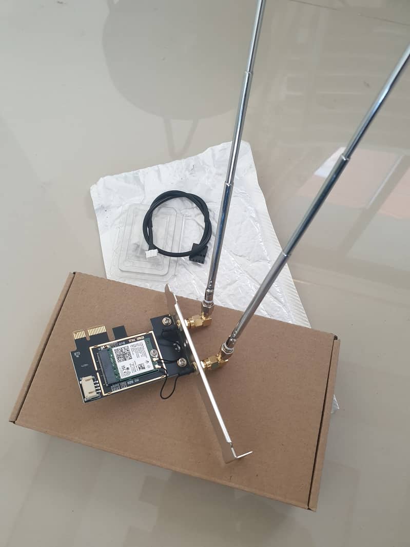 Wifi6 card Intel AX200, 160MHZ, 3000MB, BT, 14 DBI Metal Antennas 0