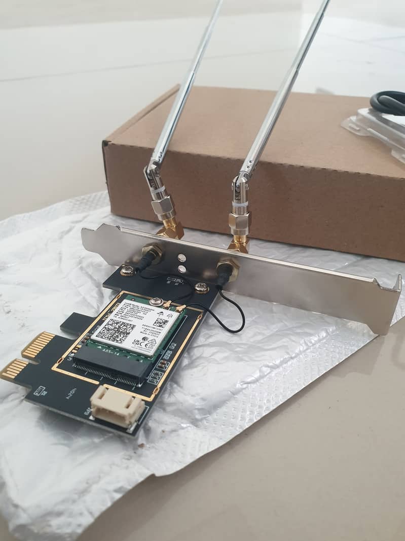 Wifi6 card Intel AX200, 160MHZ, 3000MB, BT, 14 DBI Metal Antennas 5
