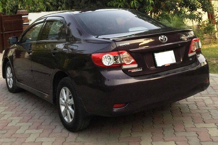 Toyota Corolla GLI 2012 (Exchange Possible) 3