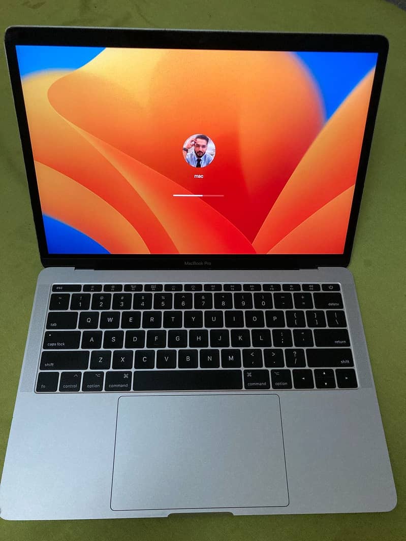 Apple MacBook Pro 4