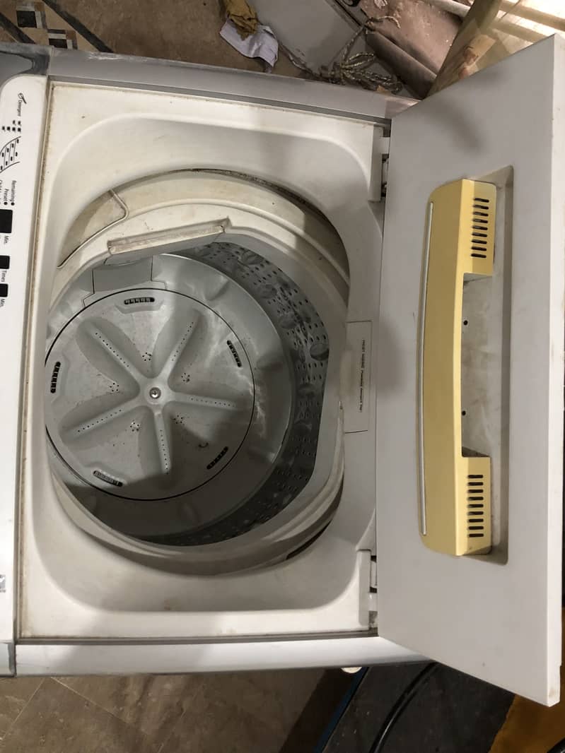 Dawlance washing machine Fully automatic 3