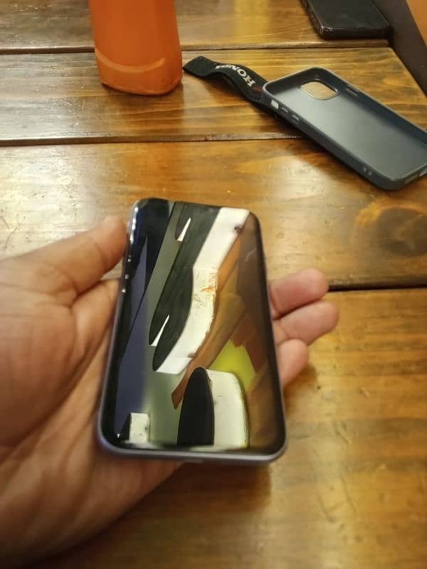 iphone 11 3