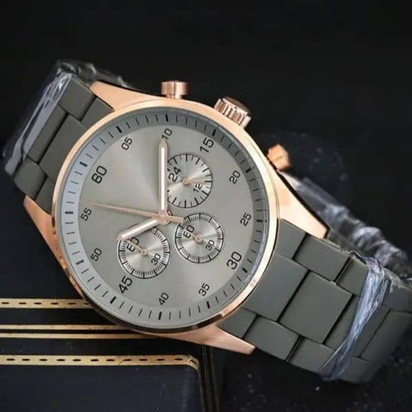 Man's Movement quartz resistant watch 1