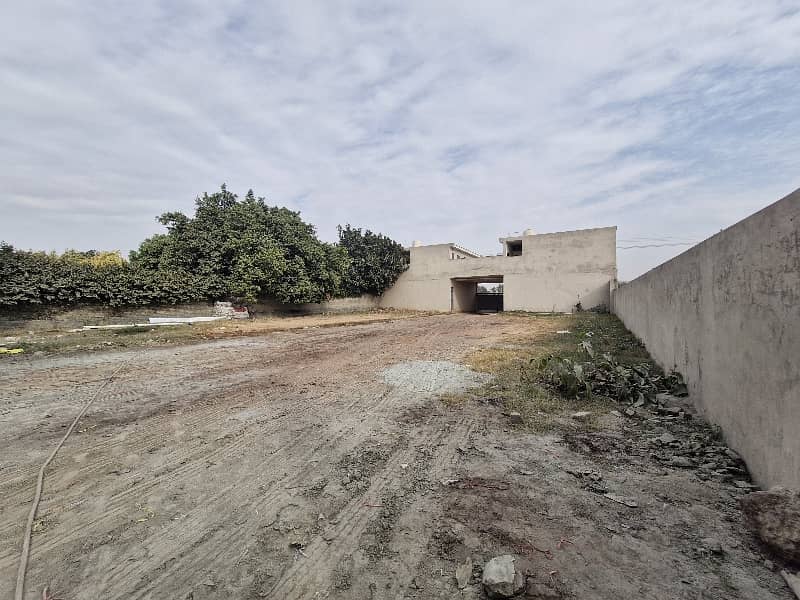 2.5 Kanal Factory Available For Rent 1