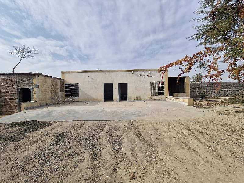 3 Kanal Warehouse/Yard Available For Rent 11