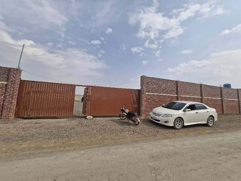 3 Kanal Warehouse/Yard Available For Rent 4