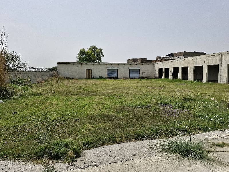 2.5 Kanal Yard/Warehouse Available For Rent 0