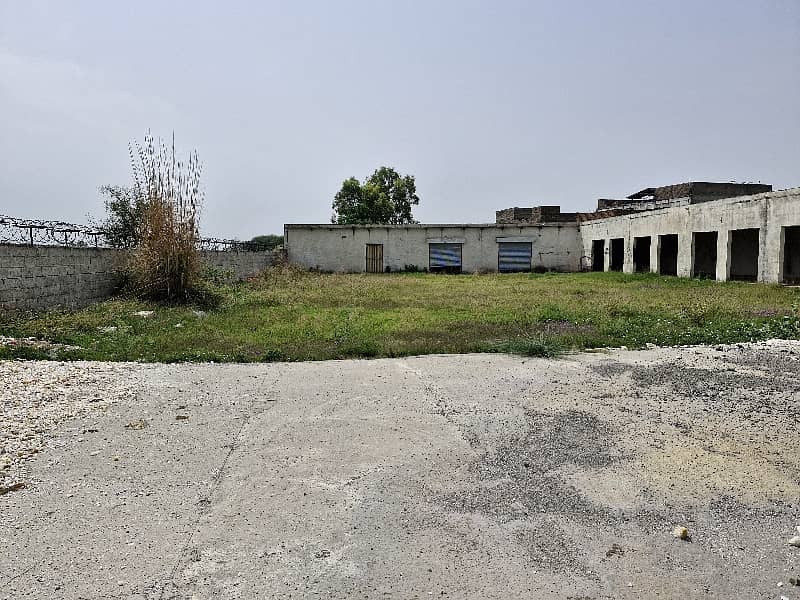2.5 Kanal Yard/Warehouse Available For Rent 2