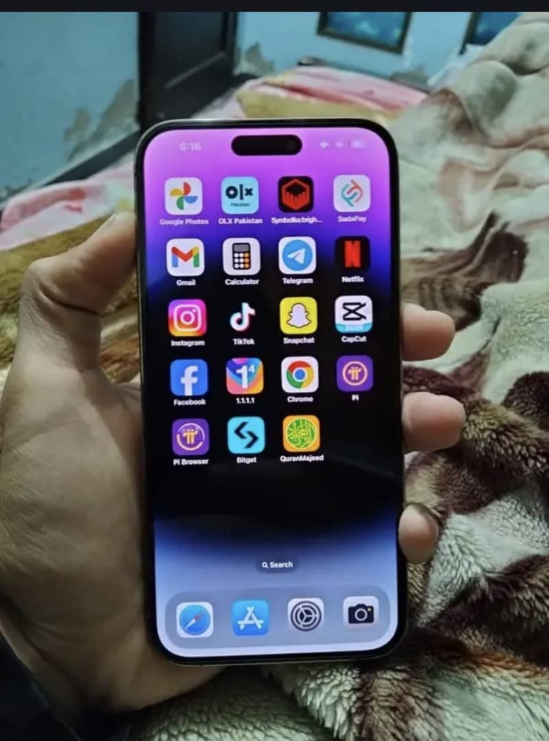 iphone 14pro max factory 128gb 2months sim time available 1