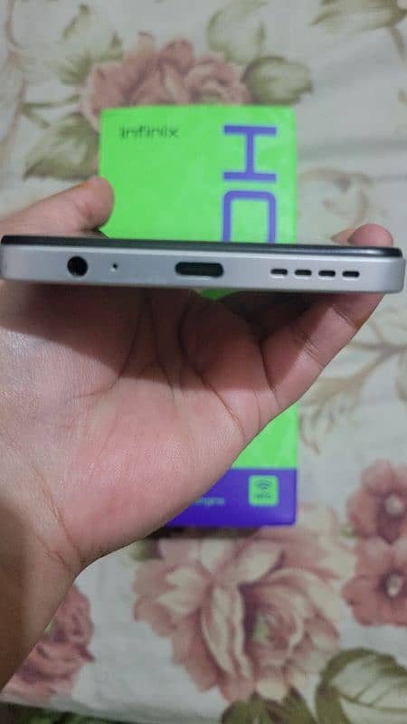 Infinix hot 30 RAM	8 GB Memory	128 GB 5