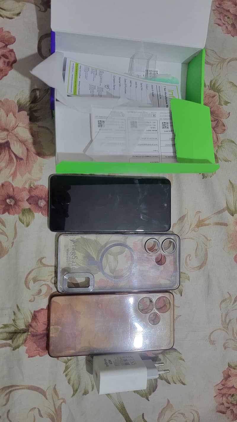Infinix hot 30 RAM	8 GB Memory	128 GB 7