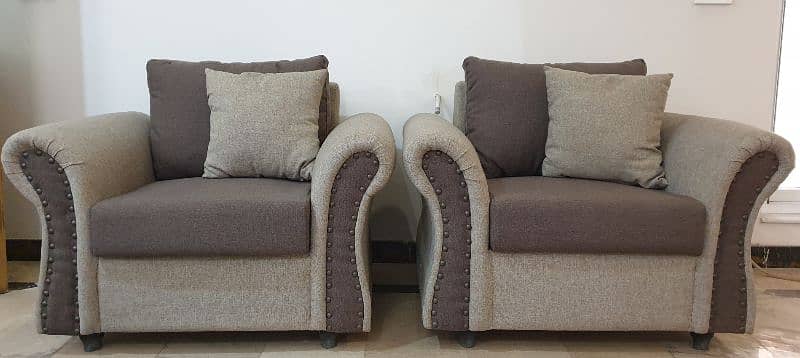 7-Seater Top Quality Foam & Fabric Sofa Set 0