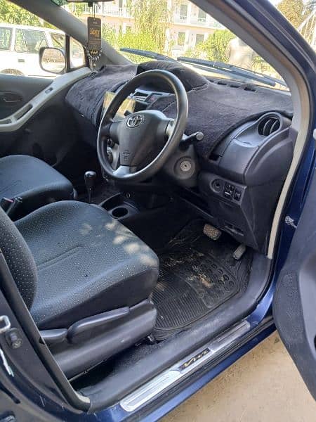 Toyota Vitz 2007 6