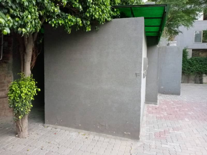 3 KANAL FACTORY FOR RENT IN LDA AVENUE 1 41