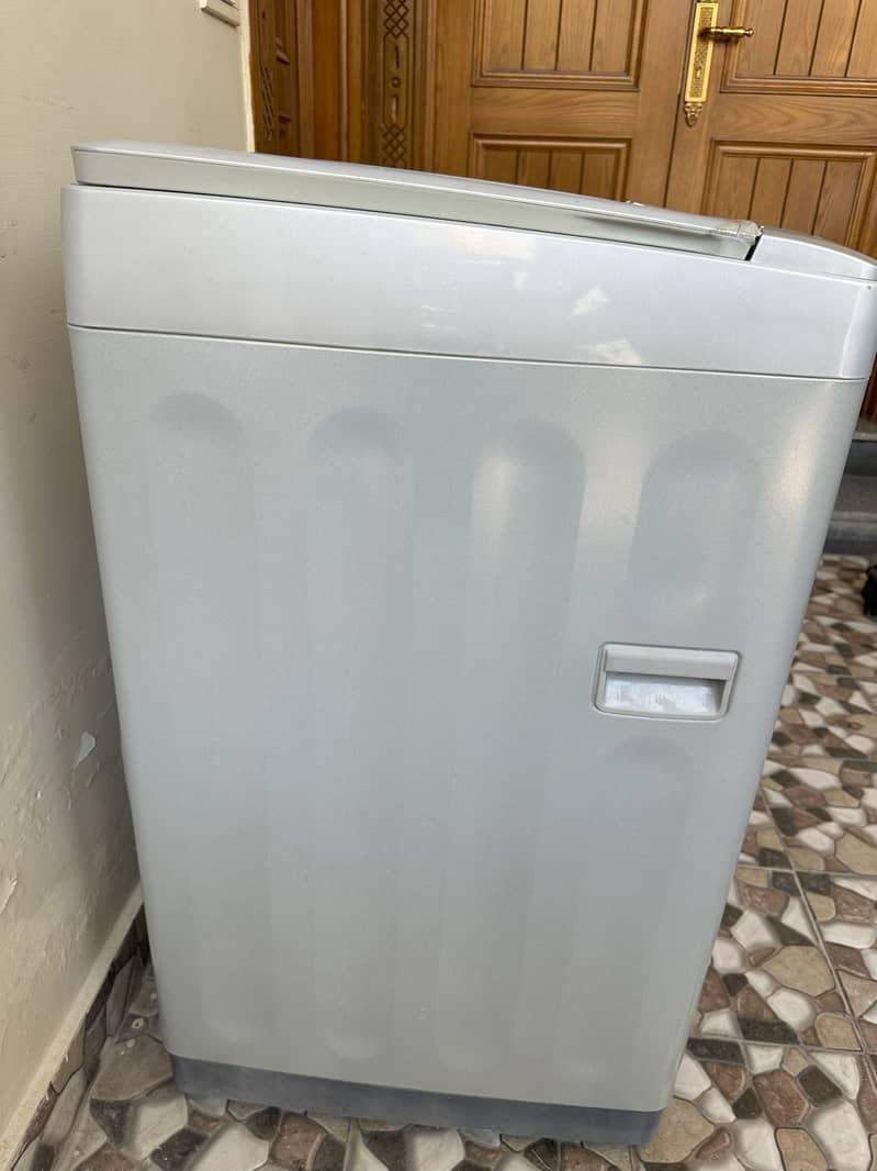 Selling my used Haier automatic washing machine 3