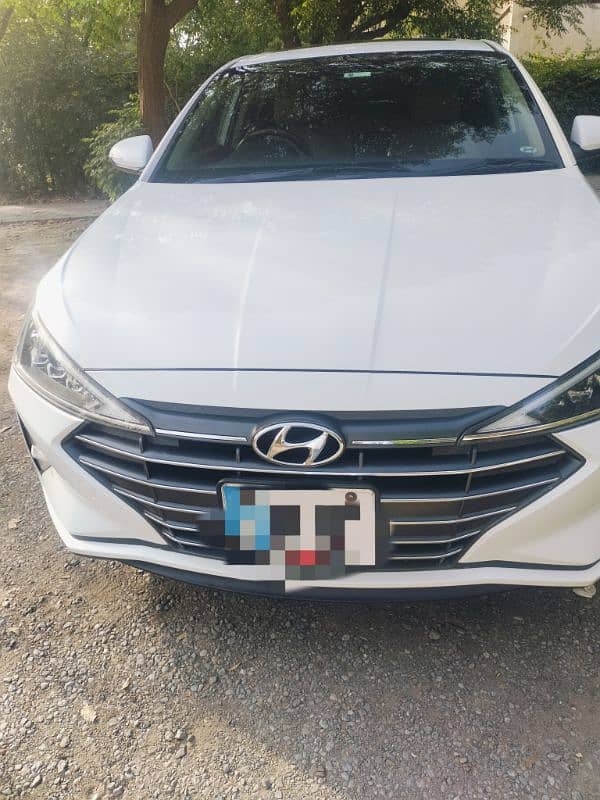 Hyundai Elantra 2023 9