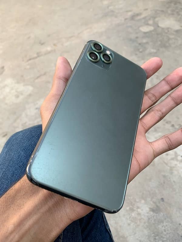 iphone 11 pro max 6