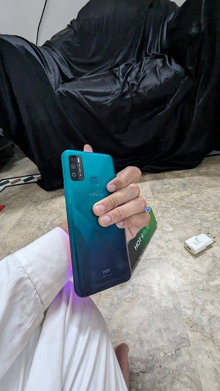 Infinix Hot9 Play 4/64 With Box And Charger PTA approved All Ok 4