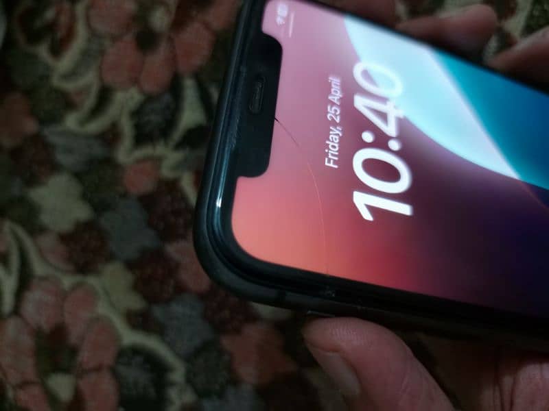 iphone 11 with box 2