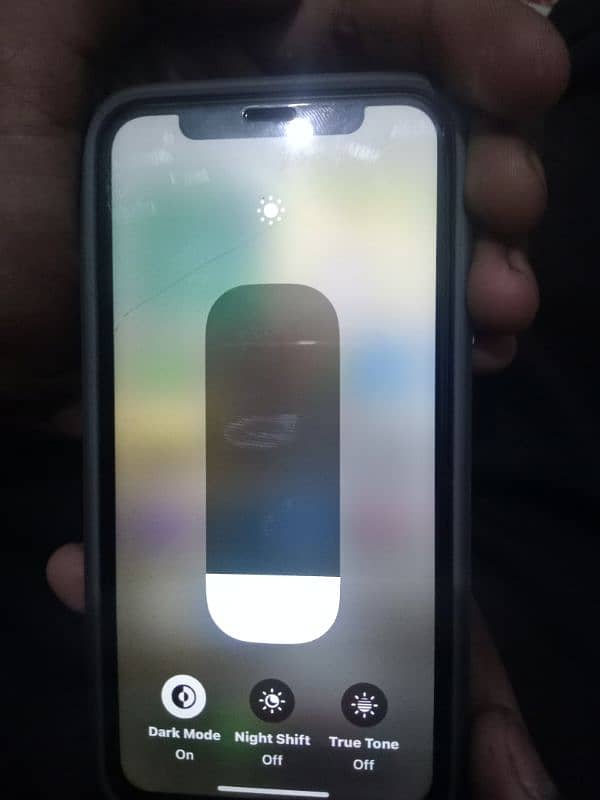 full new condition iphone xs Just a miner crack on back 0