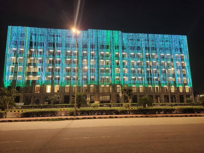 487 Sq. ft. Corporate Office For Sale On Installment In Palace Mall, Etihad Town Phase 1. 11