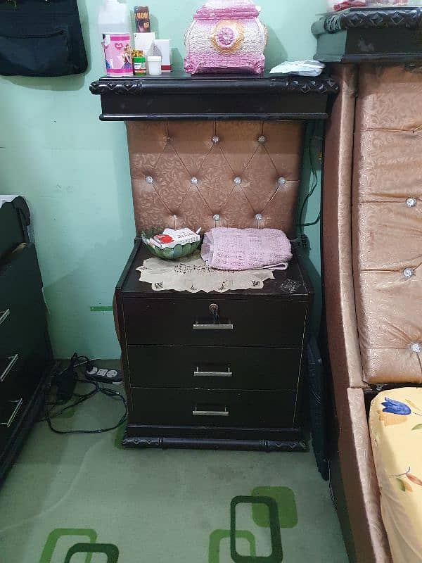 king size bed with two tables and mirror table 03449192025 7
