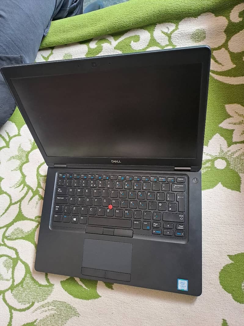 New Laptop 10/10 Condition 2