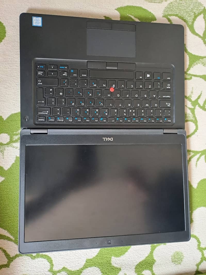 New Laptop 10/10 Condition 6