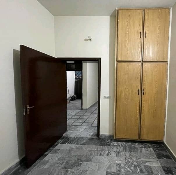 House For sale In Allama Iqbal Town - Satluj Block 3