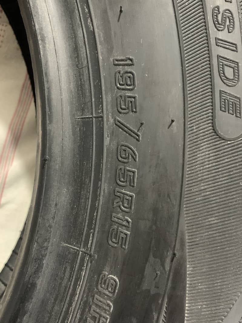 DUNLOP TYRES SP TOURING R1 4